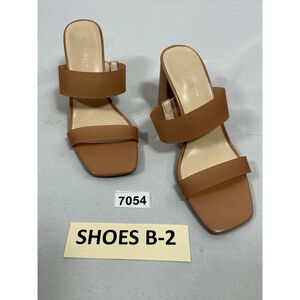 Womans Excellent Nine West Strappy Slip On Slide Sandals 8.5 M Brown Block Heel